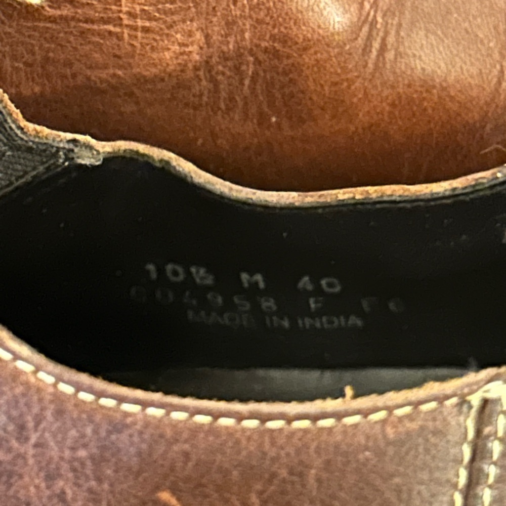 Cole Haan Men's American Classics Montrose Plain Toe Oxfords. - Picture 8 of 11